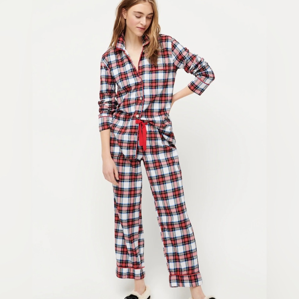 Abercrombie & Fitch Pajama Set - Picture 1 of 6